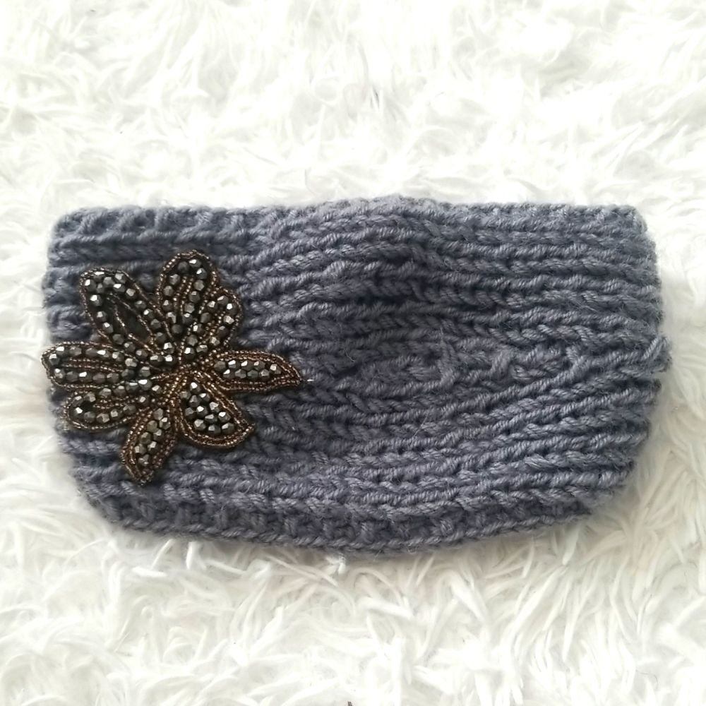 D&Y Gray Knitted Jewelled Headband